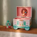 Cutie muzicala Enchanted Caravan, Djeco - imaginea 5
