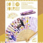 Joc creativ DIY Evantai Frumusetea padurii, Djeco - imaginea 2 Joc creativ DIY Evantai Frumusetea padurii, Djeco - imaginea 2