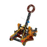 Kit STEM Construieste catapulte, Thames & Kosmos - imaginea 4 Kit STEM Construieste catapulte, Thames & Kosmos - imaginea 4