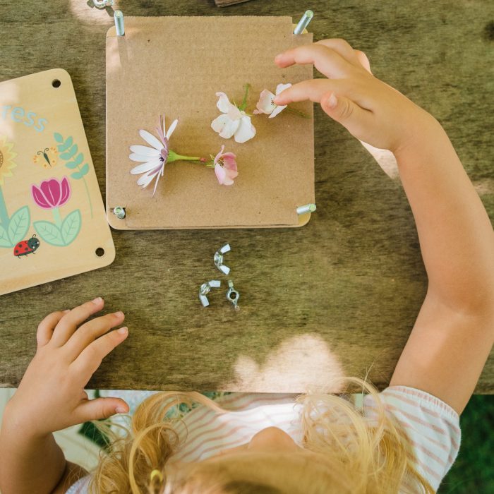 Presa pentru flori, Orange Tree Toys - imaginea 5