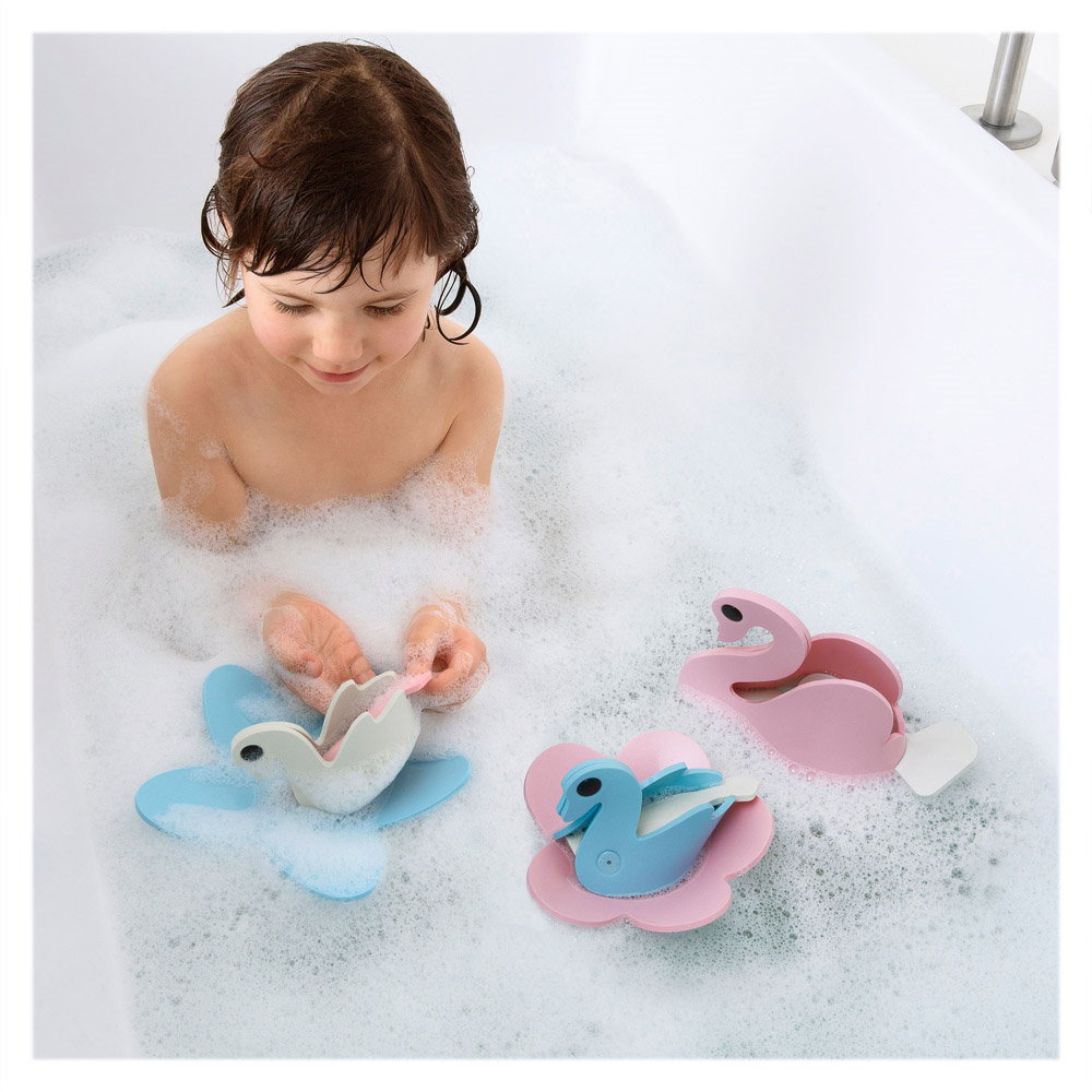 Lacul lebedelor, set creativ de baie, Quut - imaginea 1 Lacul lebedelor, set creativ de baie, Quut - imaginea 1